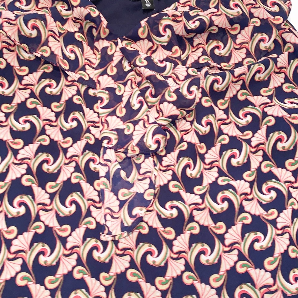 Camisoles - Picture 3 of 4